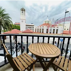 https://central-flat-los-cristianos-square.in-canary-islands.com